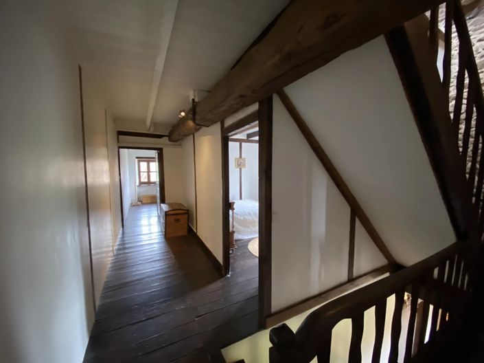 Image No.8-4 Bed House for sale