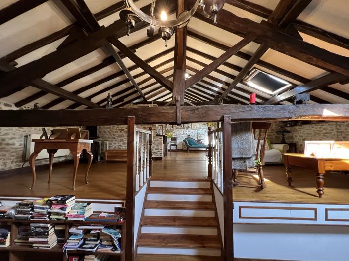 Image No.5-4 Bed House for sale