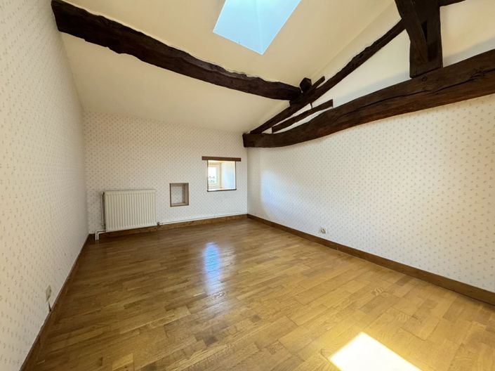 Image No.6-3 Bed House for sale