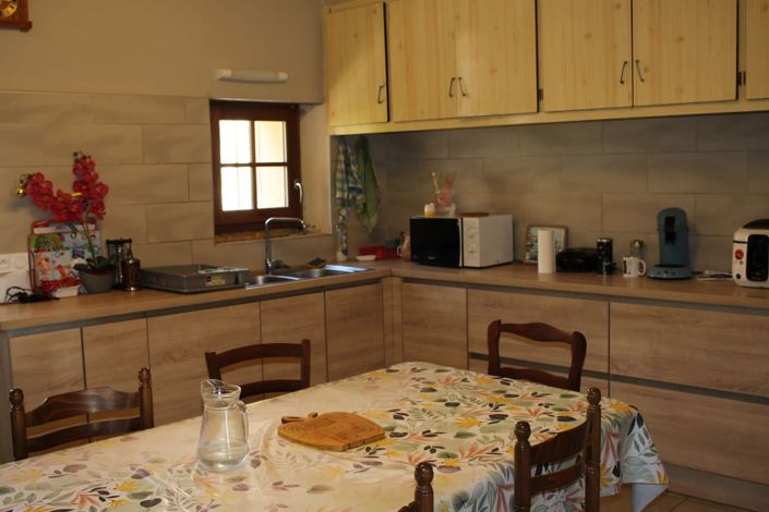 Image No.5-10 Bed House for sale