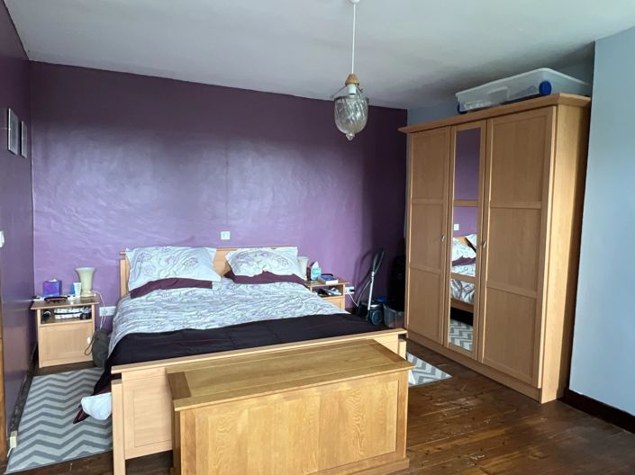 Image No.10-2 Bed House for sale