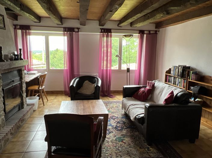 Image No.8-2 Bed House for sale