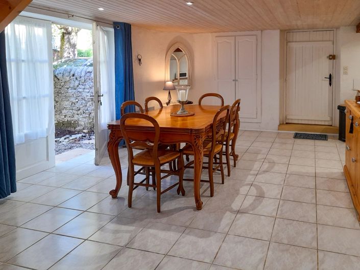 Image No.10-3 Bed Village House for sale