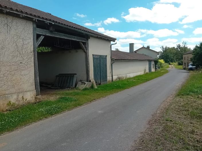 Image No.15-4 Bed House for sale