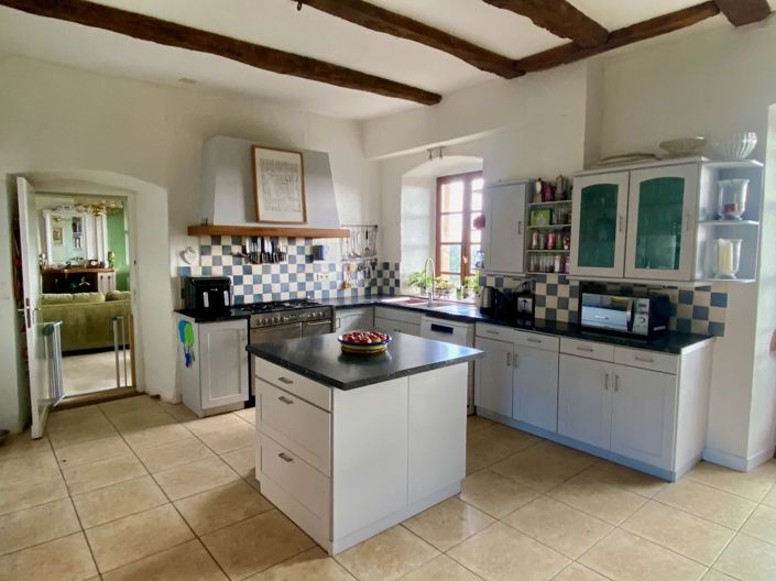 Image No.4-7 Bed House for sale