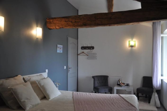 Image No.15-7 Bed House for sale