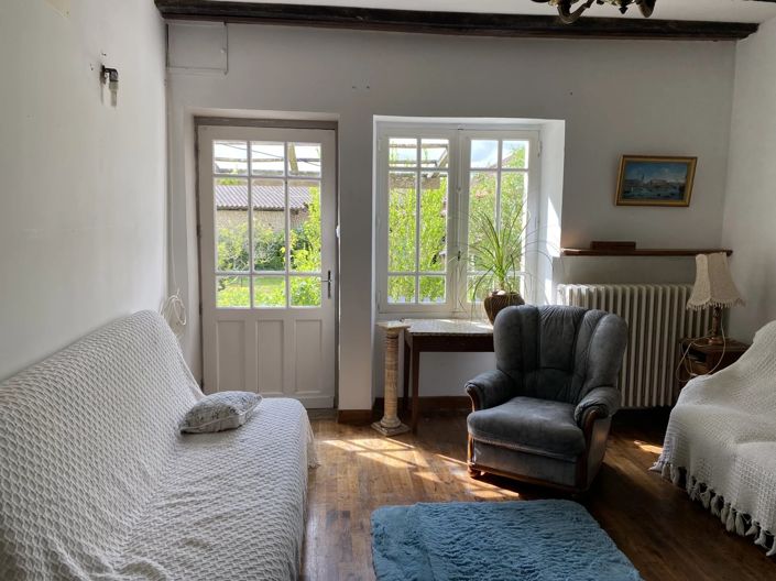 Image No.7-7 Bed House for sale