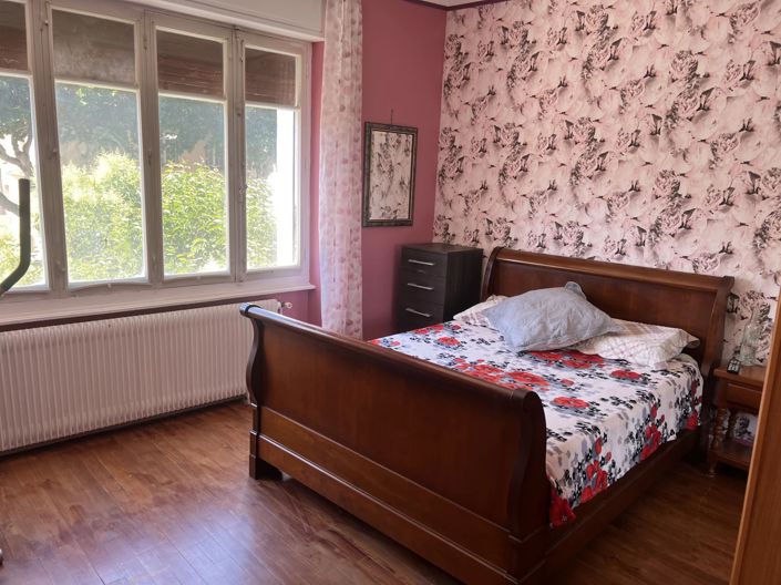 Image No.11-5 Bed House for sale