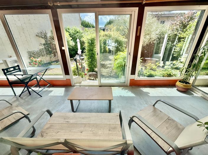 Image No.2-5 Bed House for sale