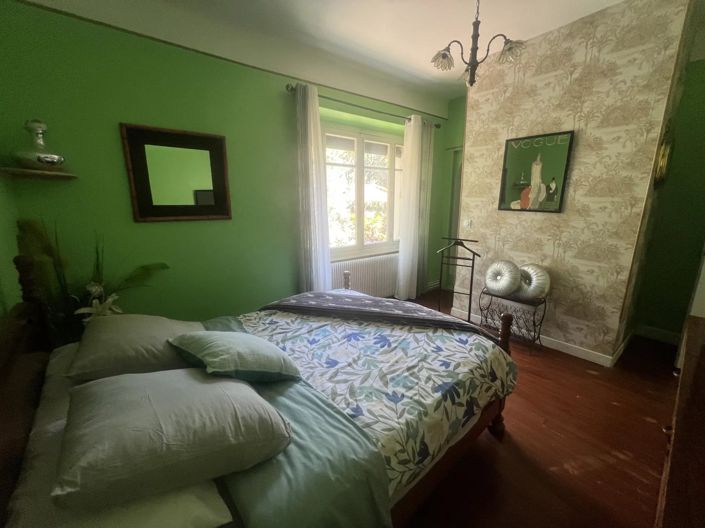 Image No.4-5 Bed House for sale