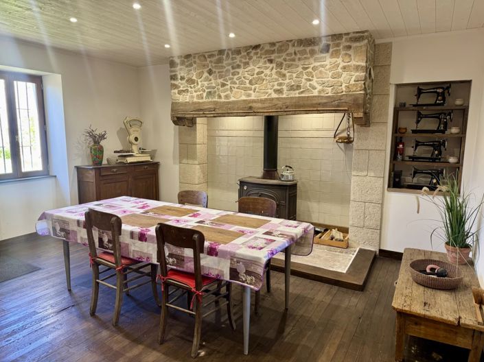 Image No.2-1 Bed House for sale