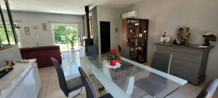 Image No.5-4 Bed House for sale