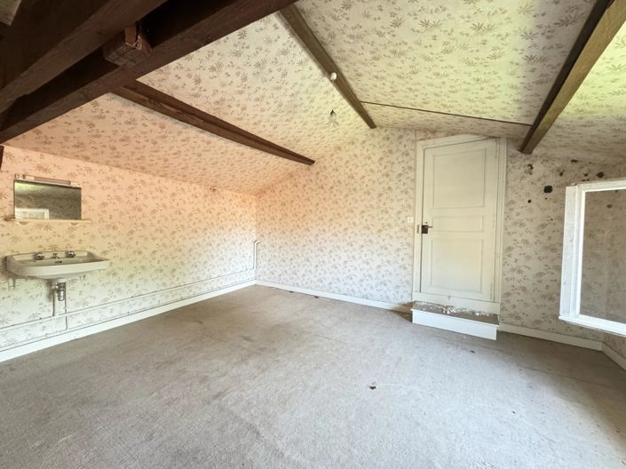 Image No.7-House for sale