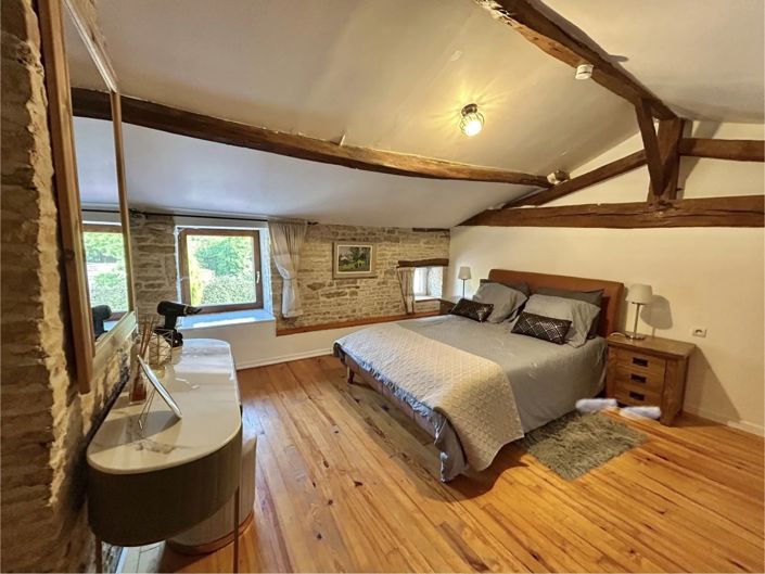 Image No.11-4 Bed Village House for sale