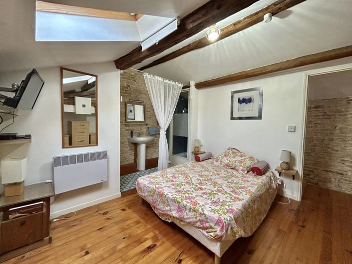 Image No.12-4 Bed Village House for sale