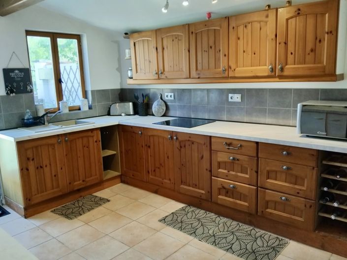 Image No.6-4 Bed Village House for sale