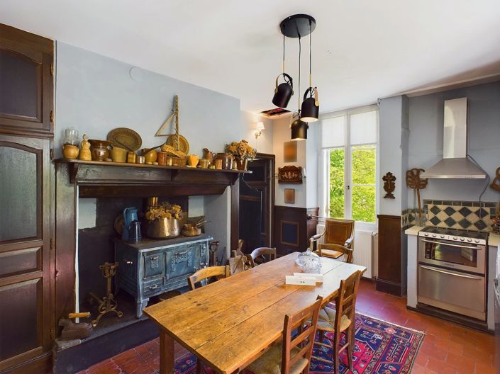 Image No.5-7 Bed House for sale