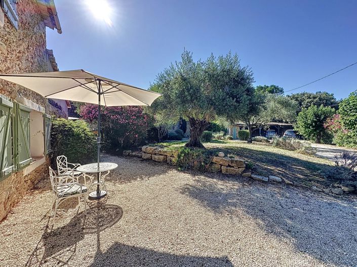 Image No.3-5 Bed Property for sale