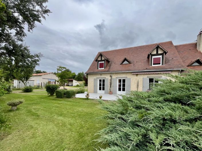 Image No.15-3 Bed House for sale