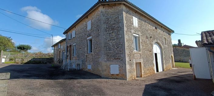 Image No.3-2 Bed Farmhouse for sale