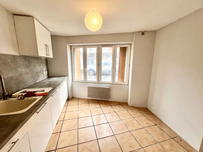 Image No.9-3 Bed Village House for sale