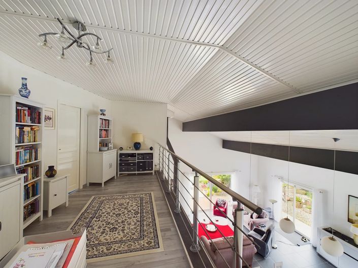 Image No.10-4 Bed House for sale