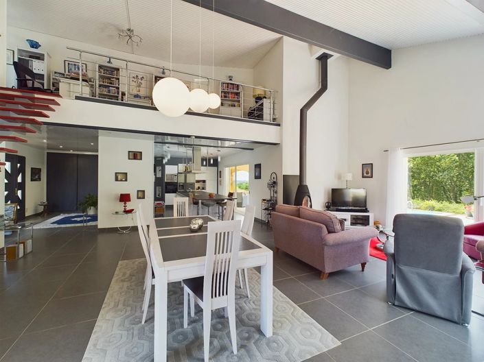 Image No.11-4 Bed House for sale