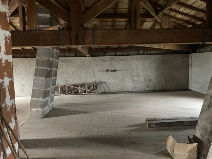 Image No.11-5 Bed House for sale