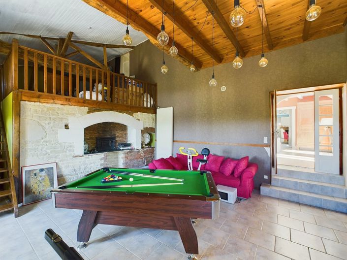 Image No.5-4 Bed House for sale