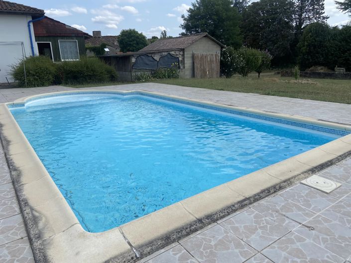 Image No.15-3 Bed Village House for sale