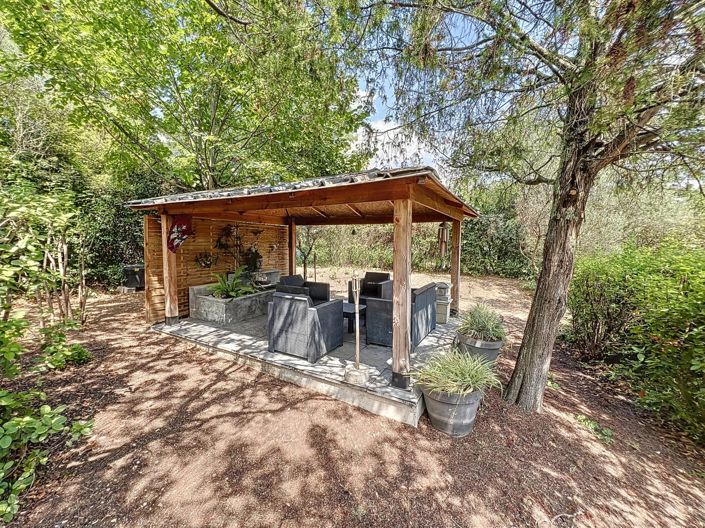 Image No.7-5 Bed House for sale