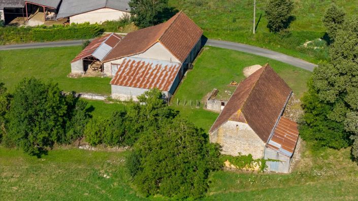 Image No.11-4 Bed Farmhouse for sale