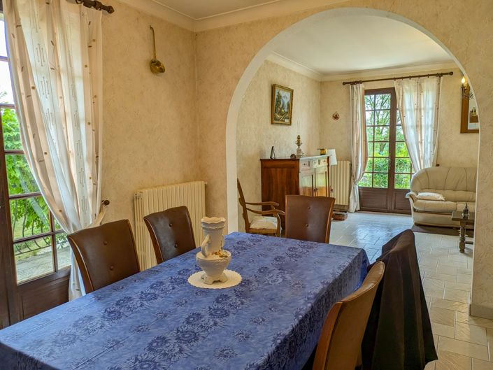 Image No.5-4 Bed Farmhouse for sale