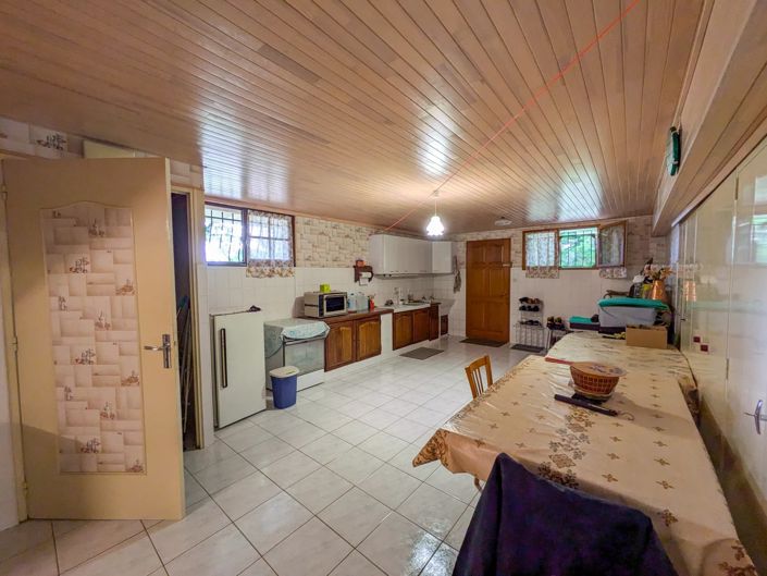 Image No.9-4 Bed Farmhouse for sale