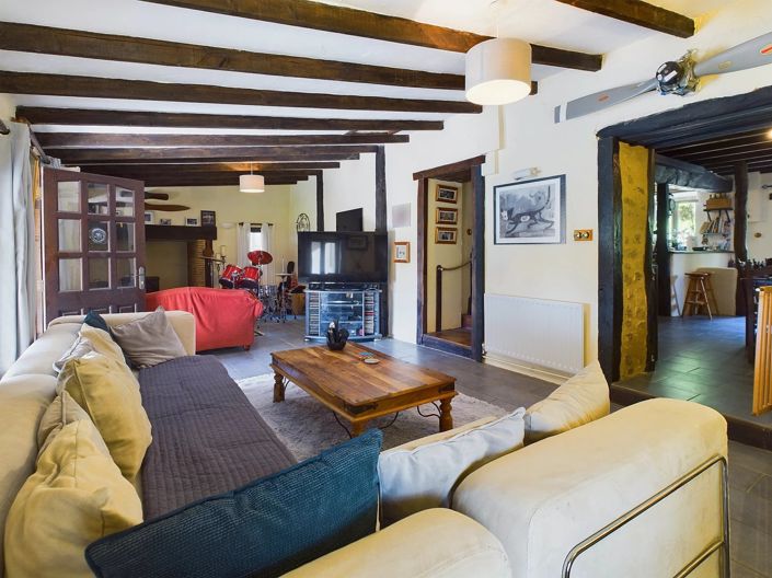 Image No.3-15 Bed House for sale