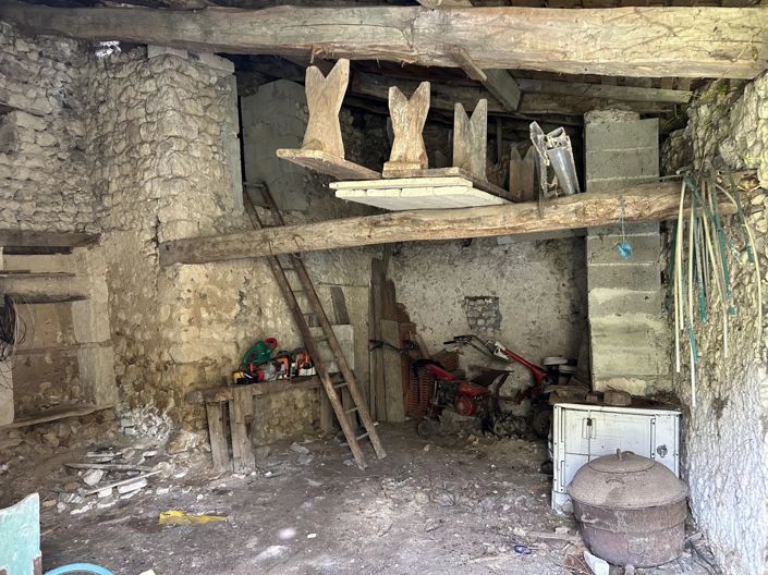 Image No.14-2 Bed House for sale