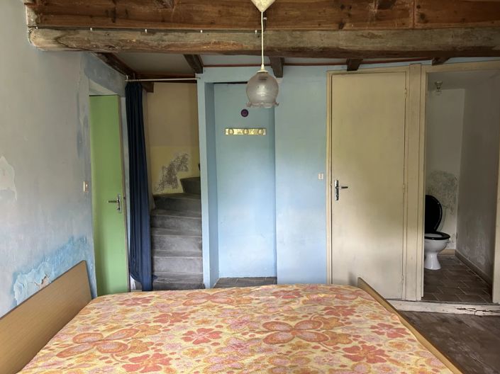 Image No.8-2 Bed House for sale