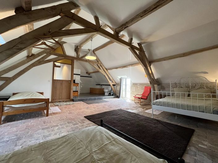 Image No.10-2 Bed House for sale