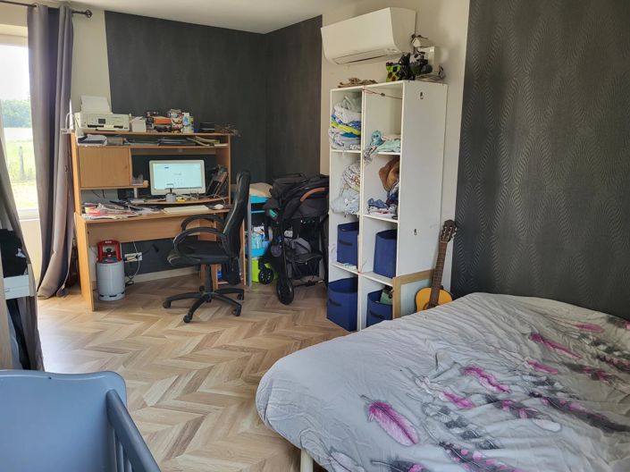 Image No.7-3 Bed House for sale