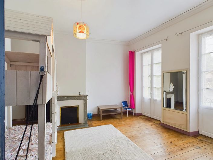 Image No.14-5 Bed House for sale