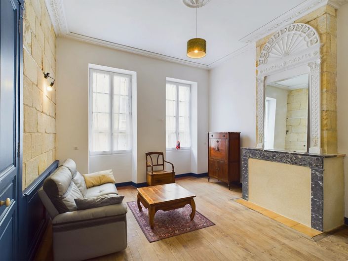 Image No.9-5 Bed House for sale