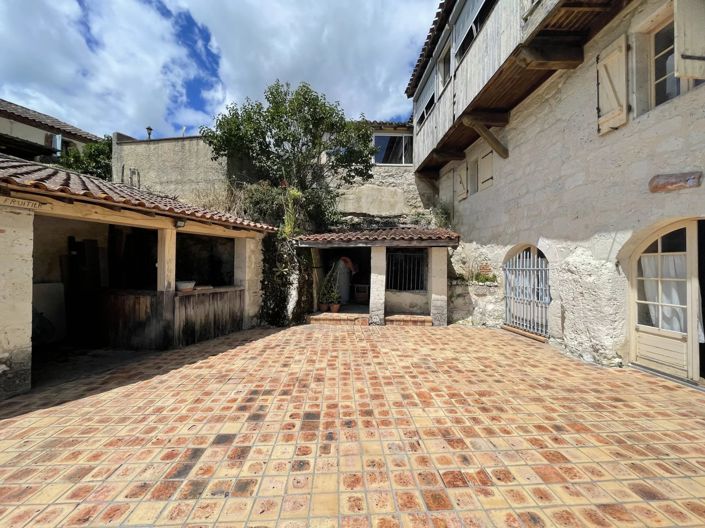 Image No.13-12 Bed House for sale