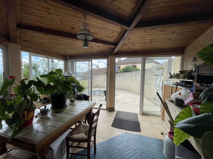 Image No.7-12 Bed House for sale