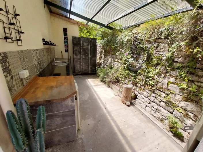 Image No.11-3 Bed House for sale