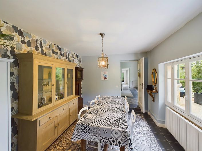 Image No.5-3 Bed House for sale