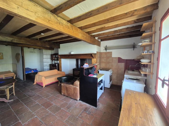 Image No.5-2 Bed House for sale