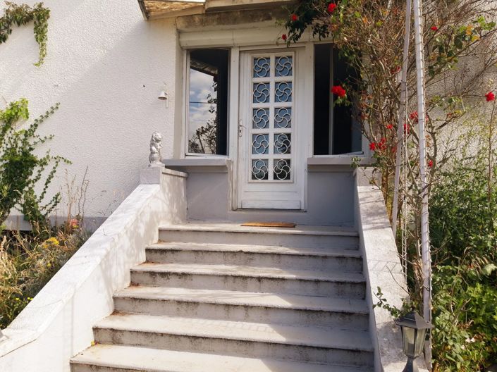 Image No.13-4 Bed House for sale