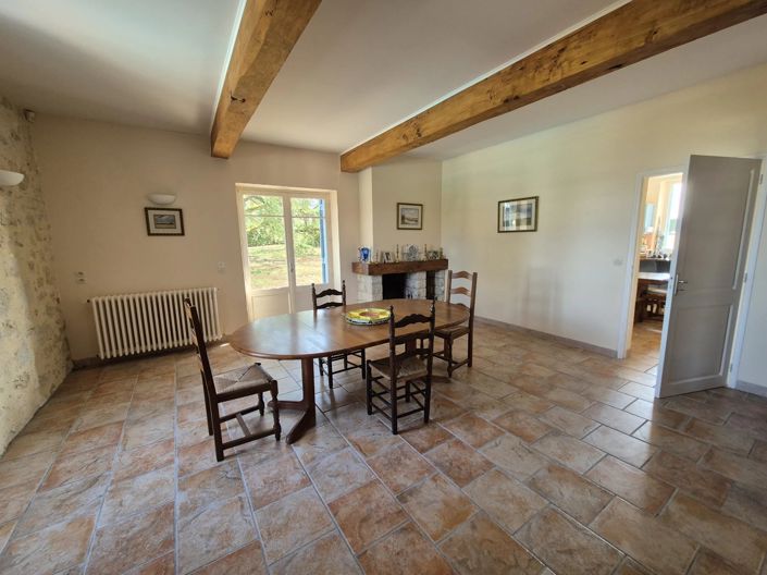 Image No.4-5 Bed House for sale