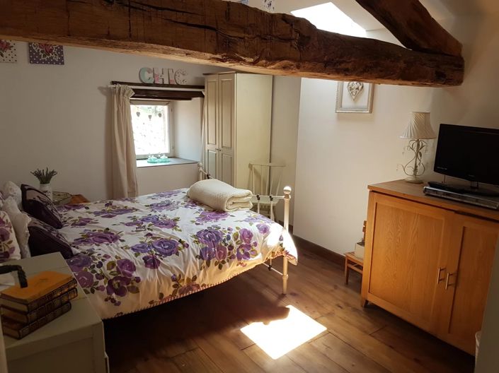 Image No.10-3 Bed House for sale