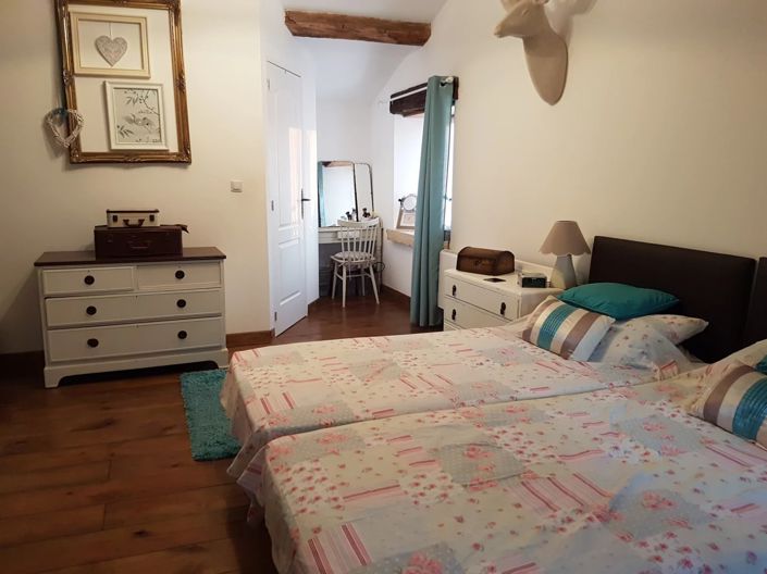 Image No.8-3 Bed House for sale